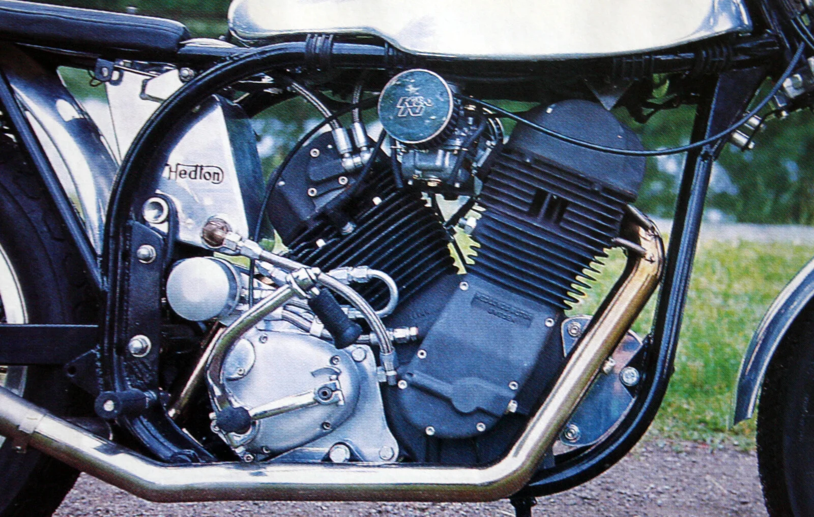 V-Twins in Featherbeds