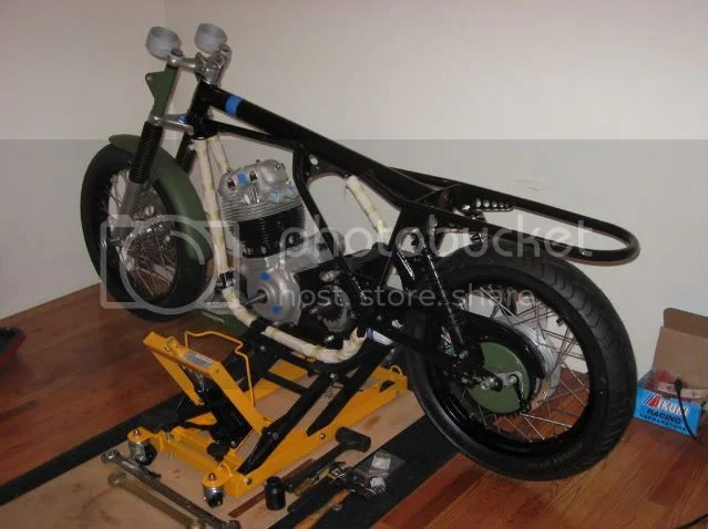 assembly stands/jacks