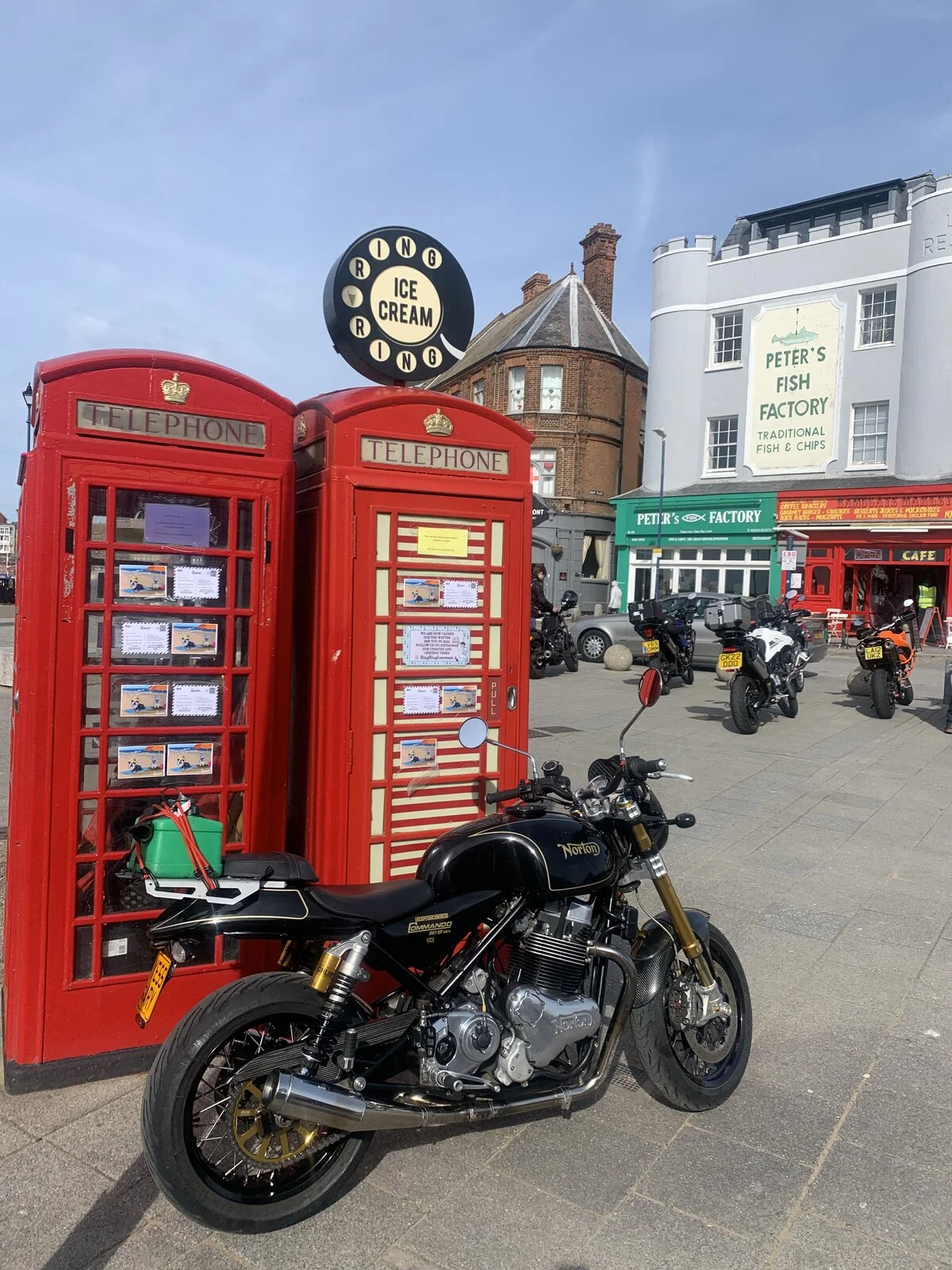 Pictures of your Norton 961