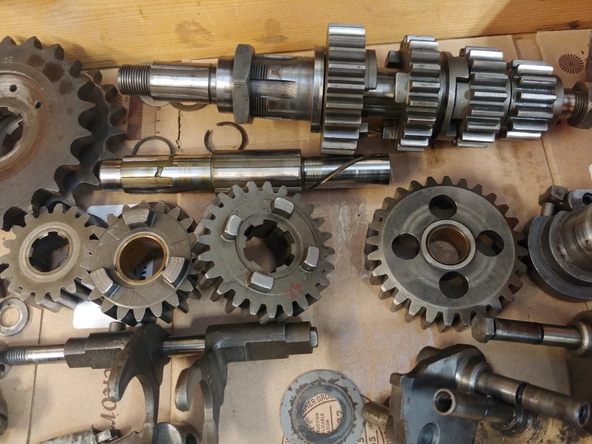 Strange gearbox issues, too long dogs? UPDATE