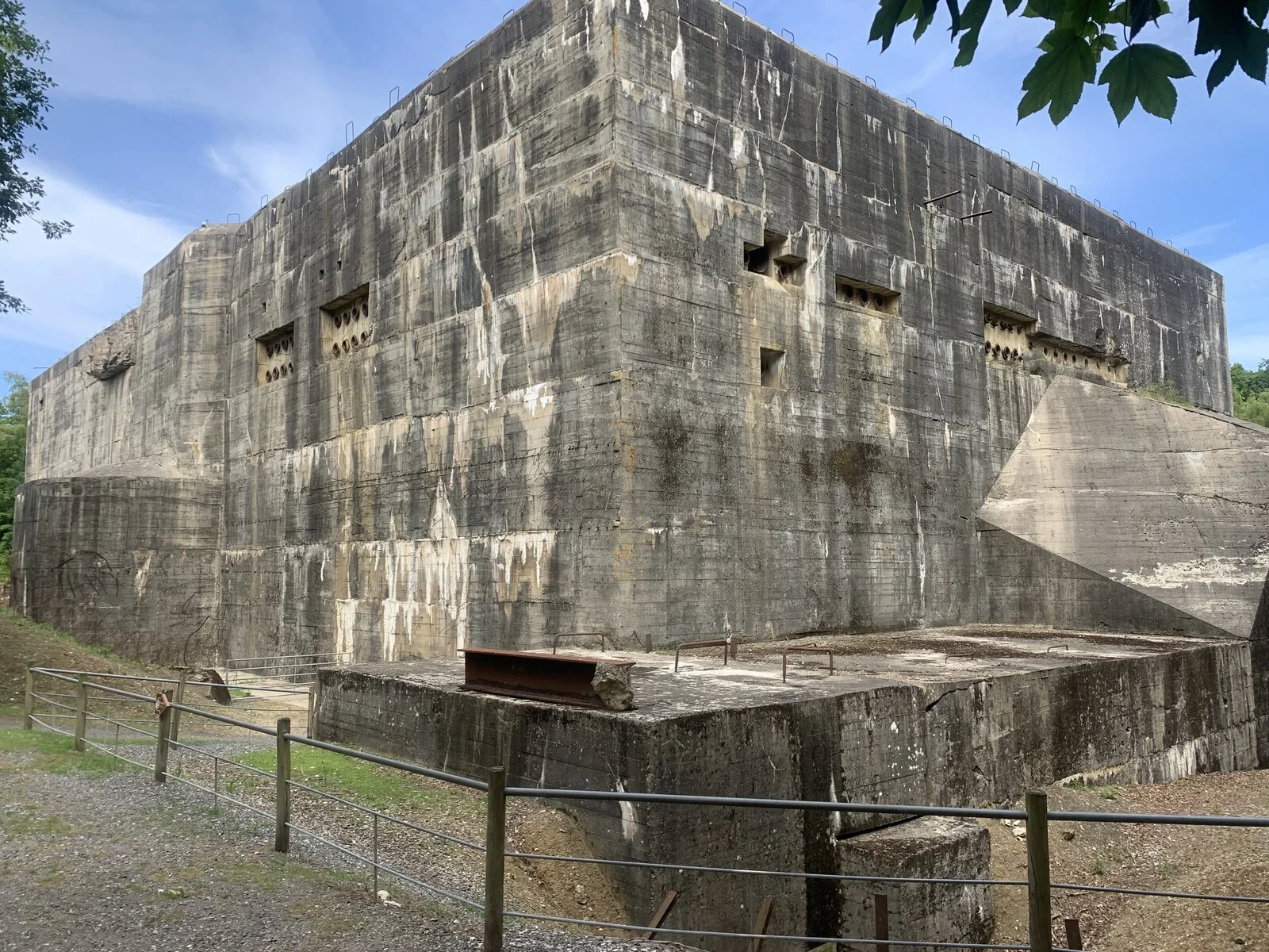 Pictures of your Norton 961