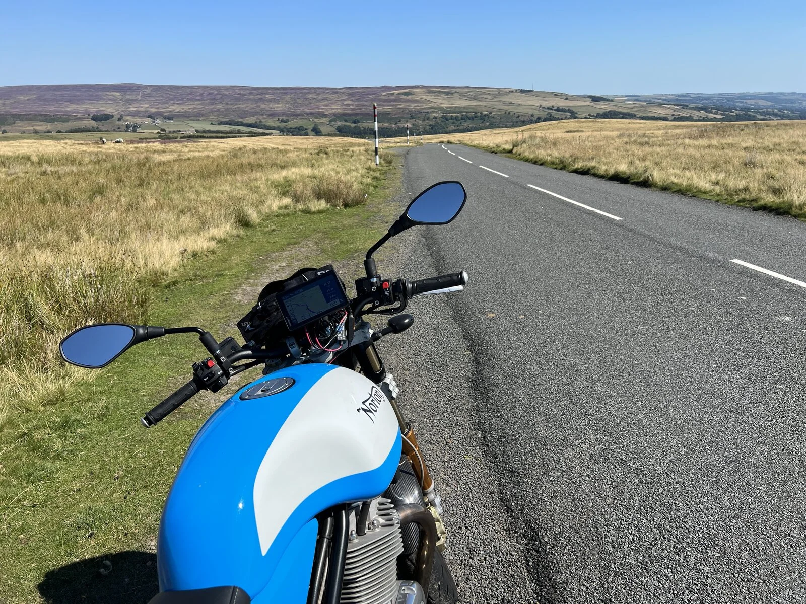 Pictures of your Norton 961