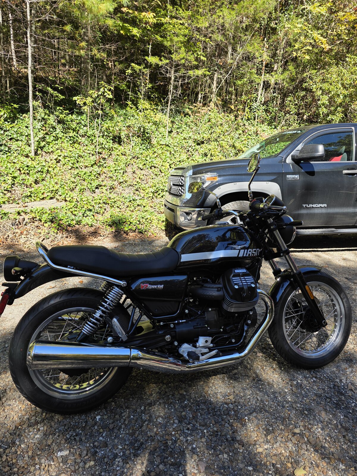 Today's hipster buzzword: "bespoke"🧚🏻‍♂️