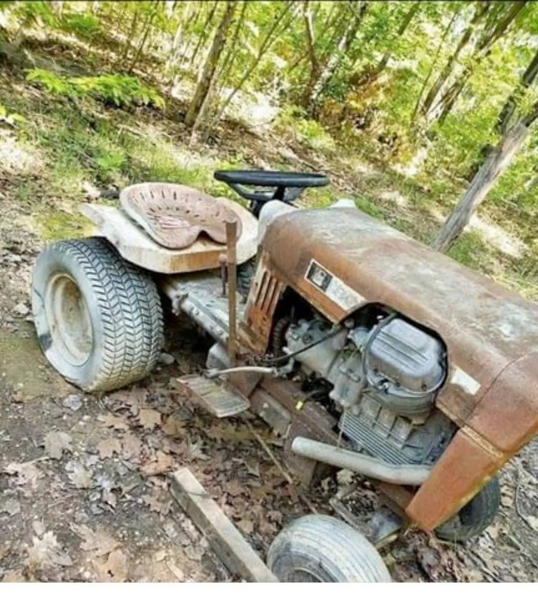 Today's hipster buzzword: "bespoke"🧚🏻‍♂️