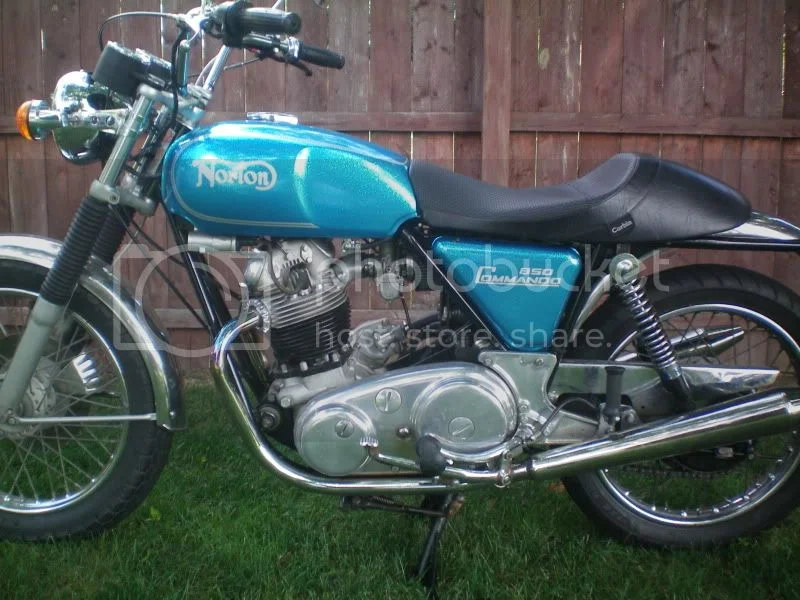 Barn find 1974 850 Commando