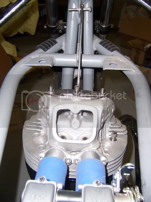 650 SS Dommi Racer build