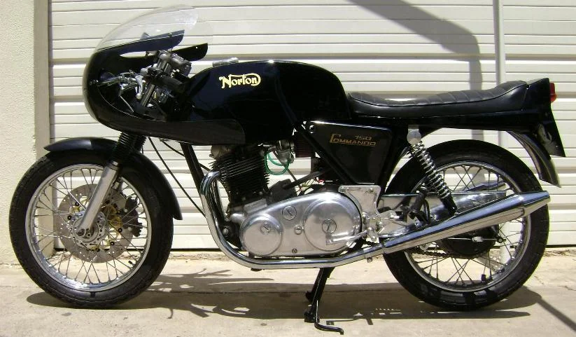 My basket shed project, '73 850 commando (2020)