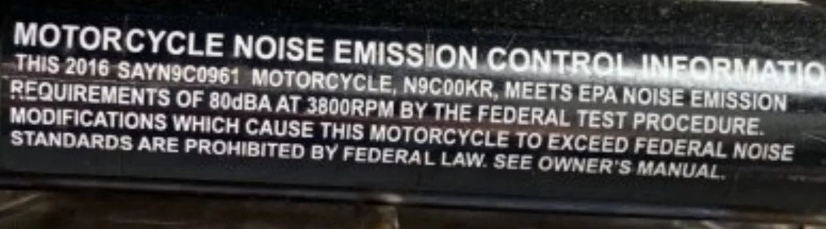 Is this pipe discoloration normal ?