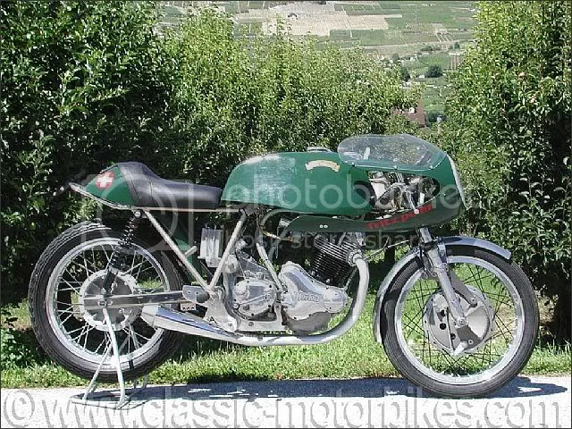 DUSTALL  II      Domiracer F bed .