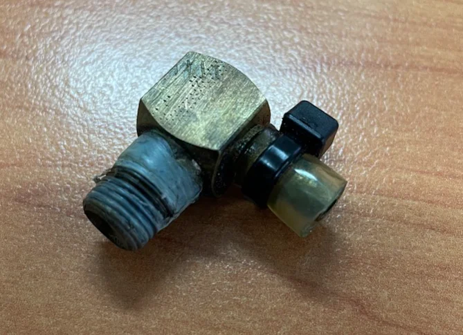 Pictures of your Norton 961