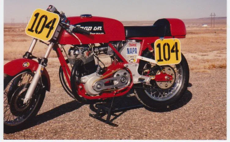Jim Comstock's race bike, pictures!