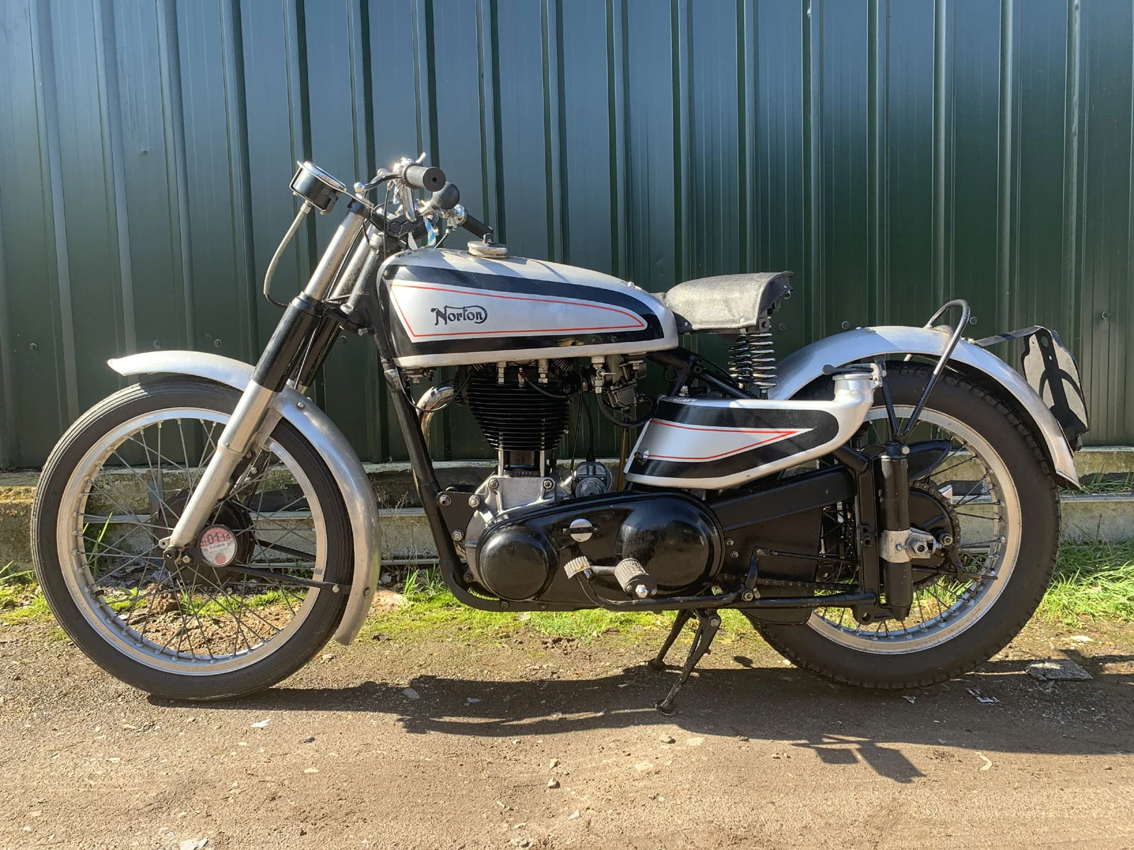 New to Nortons - 1952 International special