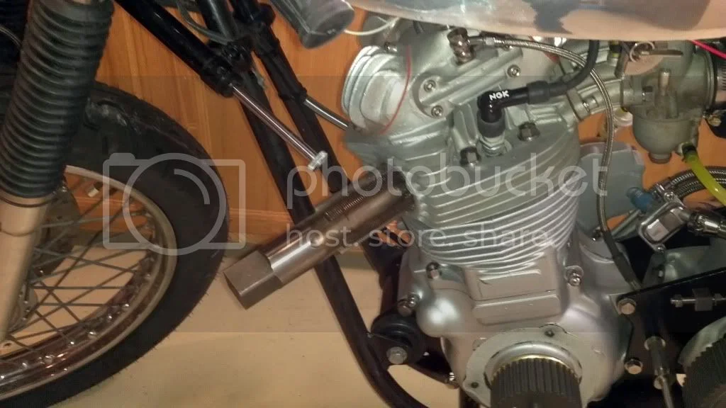 Exhaust port tap,  funny stuff....