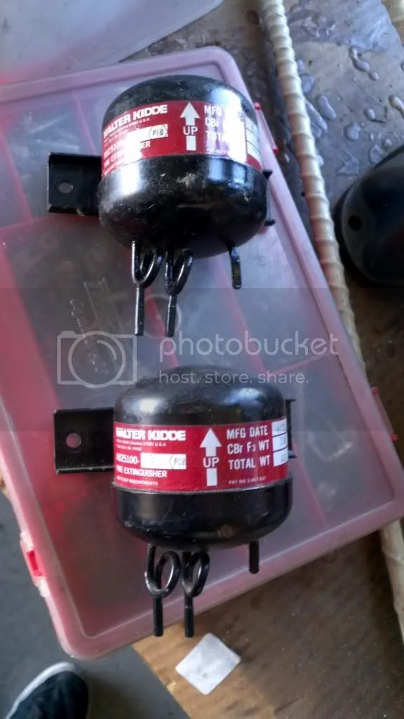 Fire extingishers to carry while ridding? Anyone???