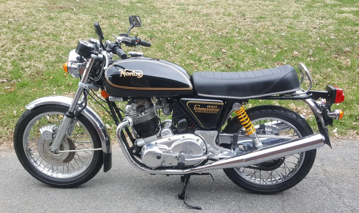 Ohlin remote resevoir rear shocks