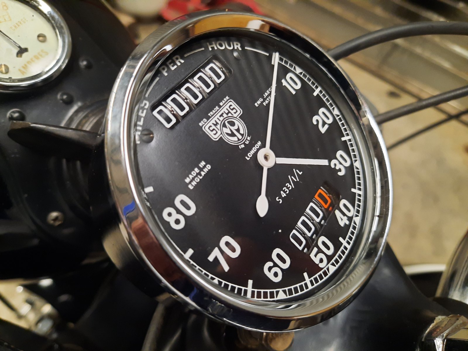 Can anyone recommend a Smiths Speedometer repair service?