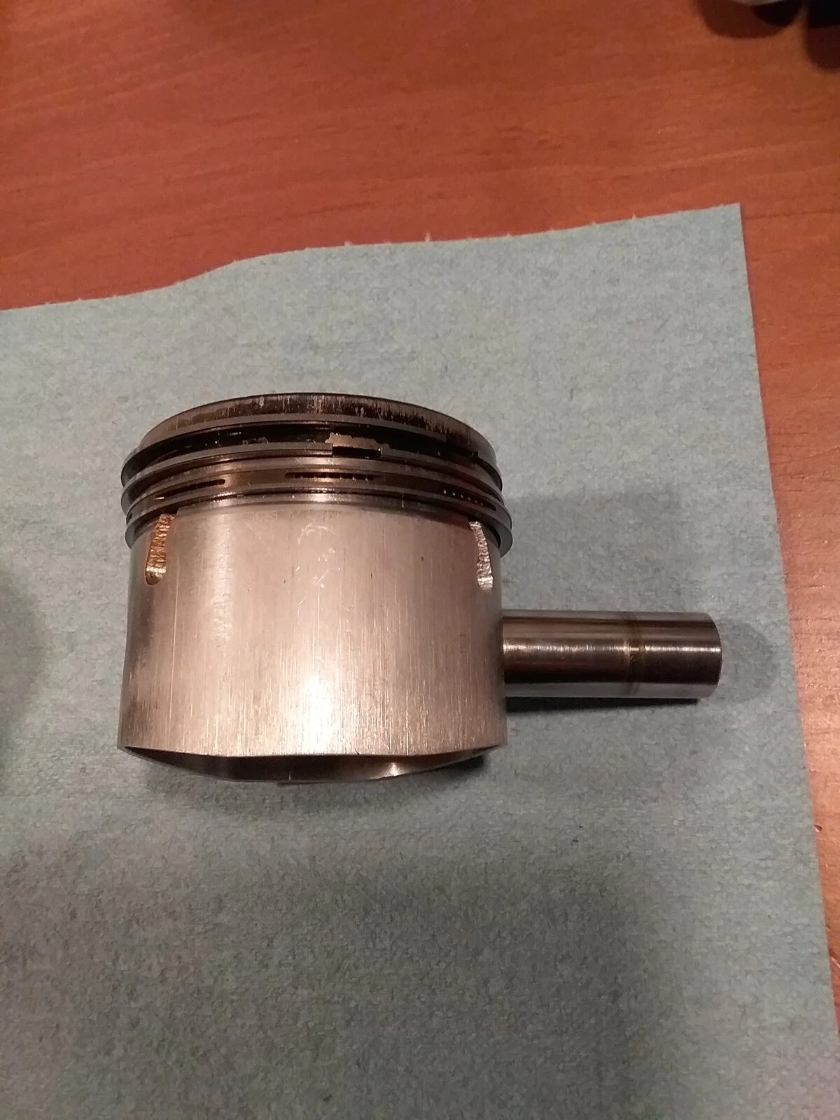 Piston wear limit Access Norton