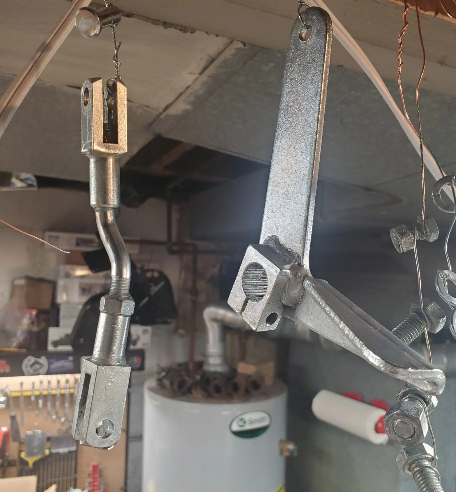 Zinc or cadmium plate