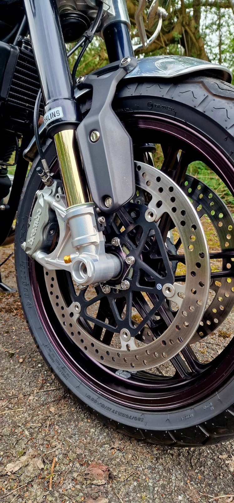 Pictures of your Norton 961