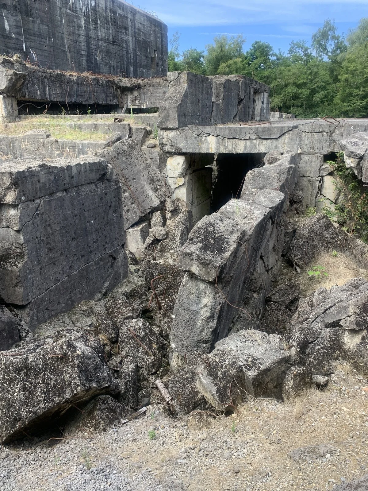 Pictures of your Norton 961