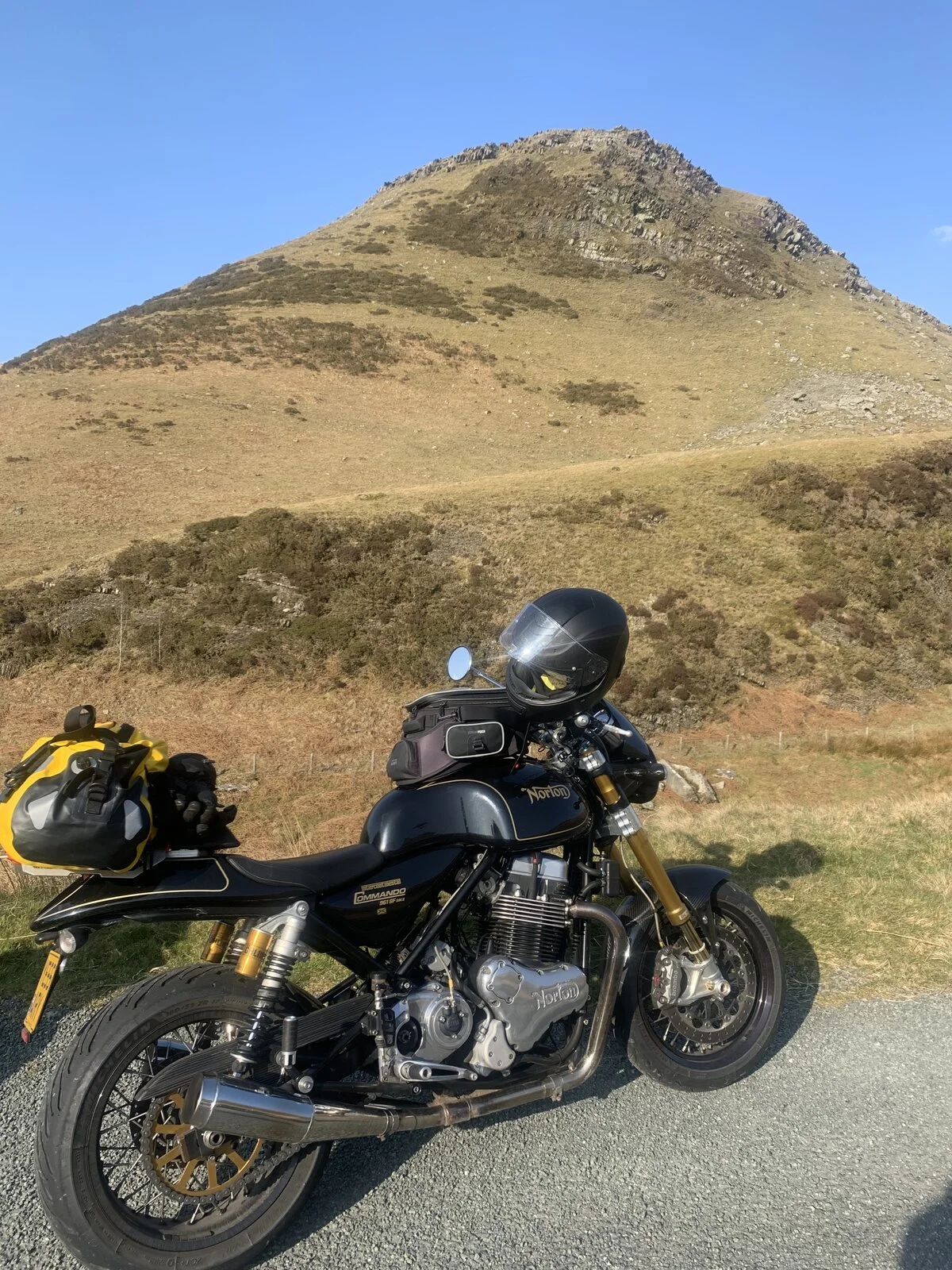 Pictures of your Norton 961