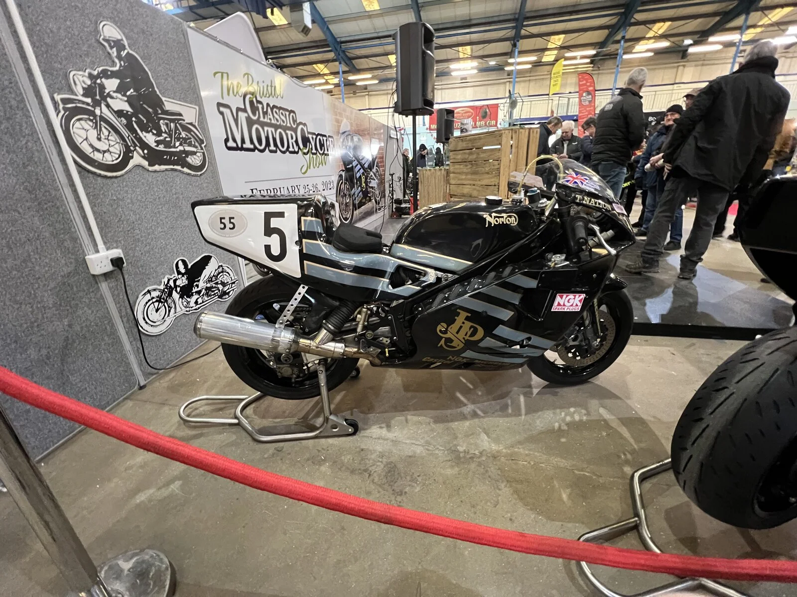 Norton rotary racers