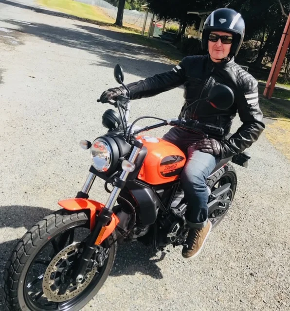 Do I need help or can you relate "Pictures"