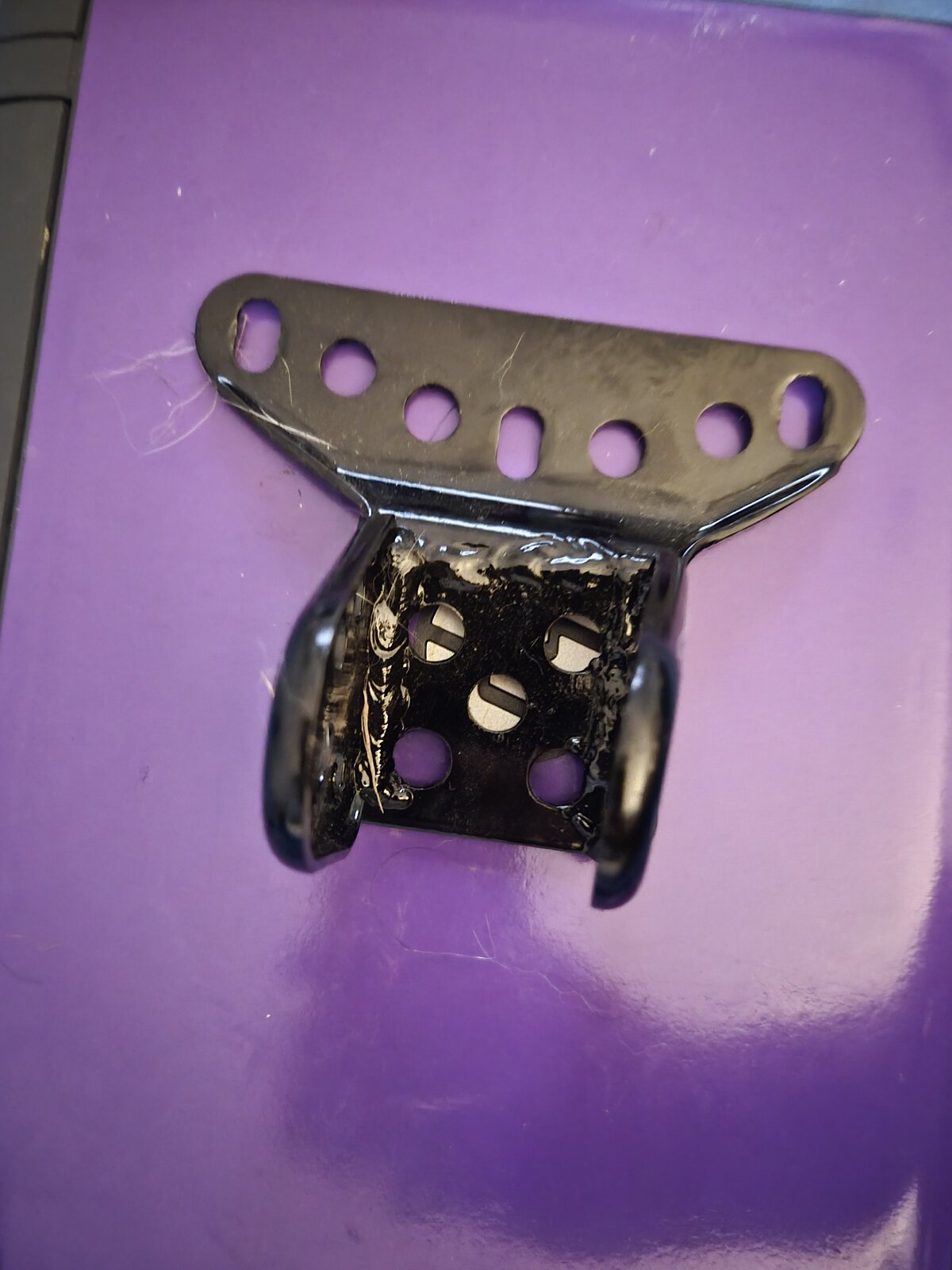 What are these parts? Head steady?