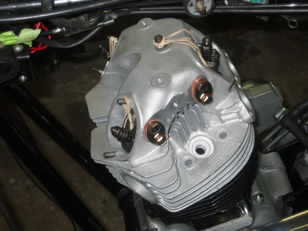 Push rods Access Norton