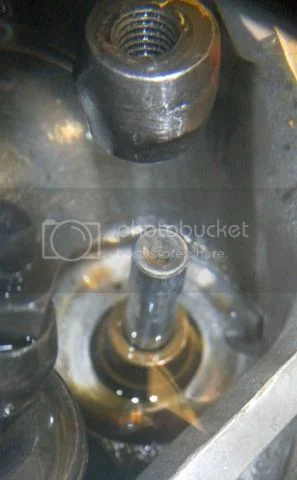 Replacing stem oil seal (2012)