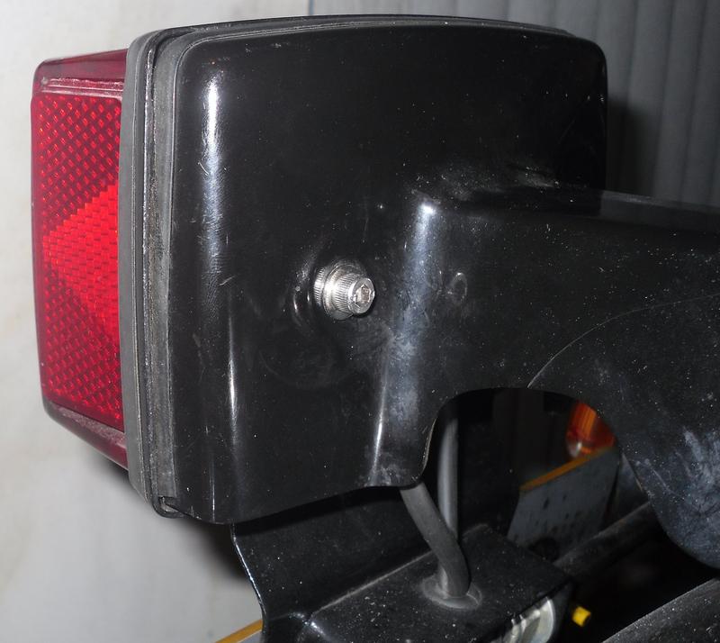 Tail lamp questions