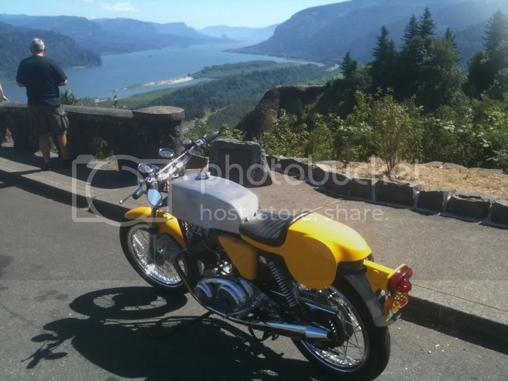 Sunday Ride in the Gorge