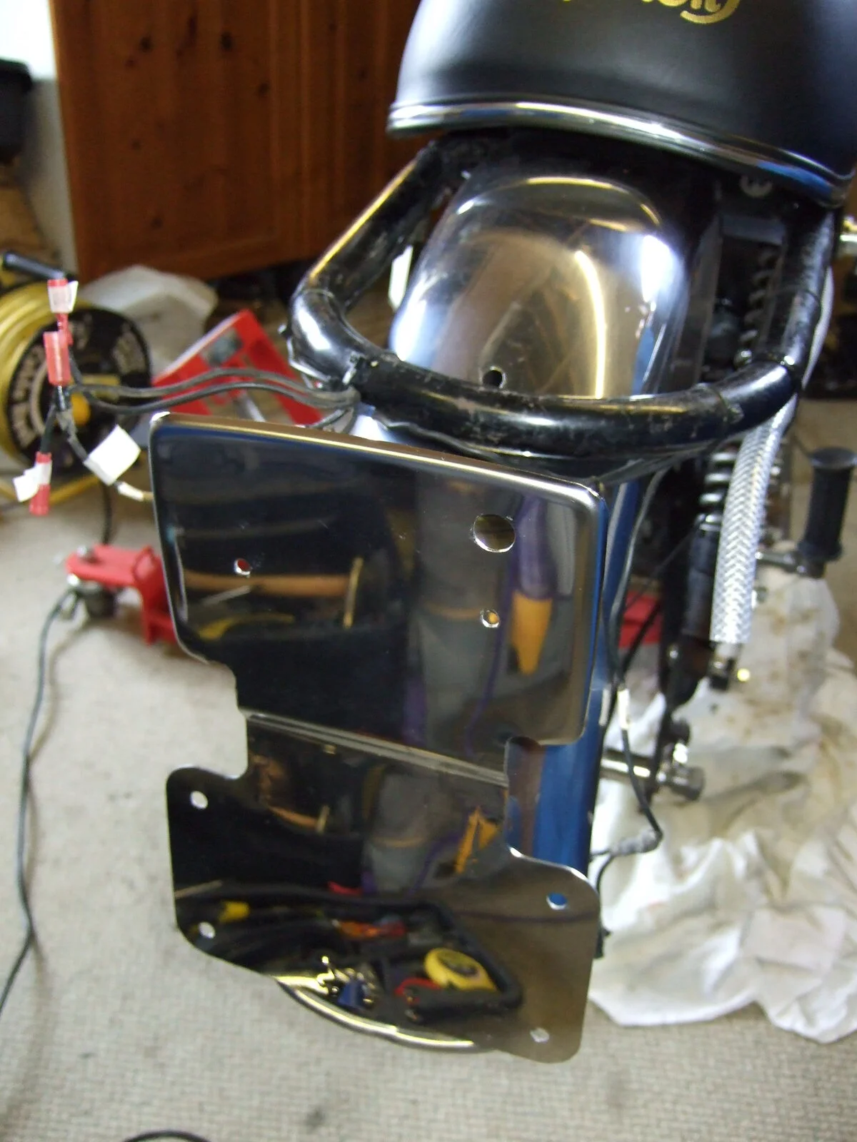 Rear license plate mount