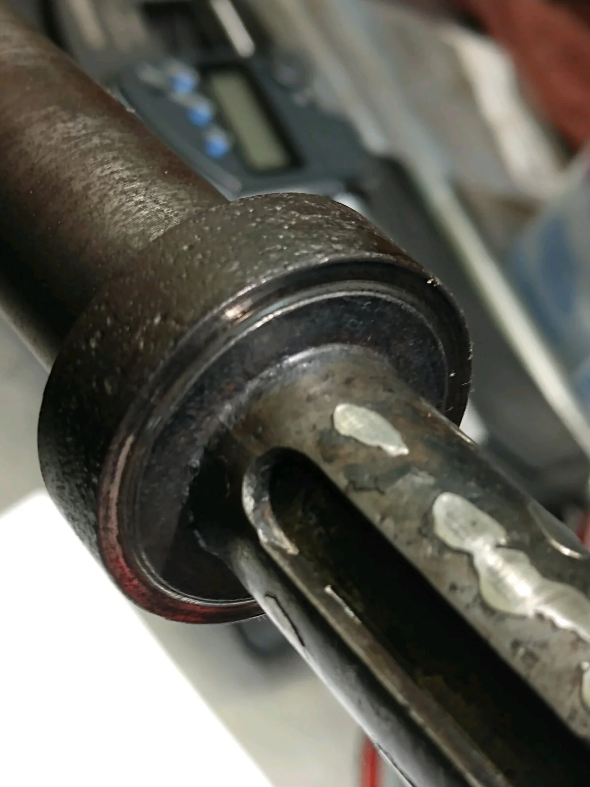 Knocking / rattling inside primary drive case + backfire Page 9