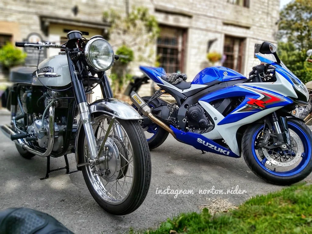 22 year old and my first norton 650 ss :) from england