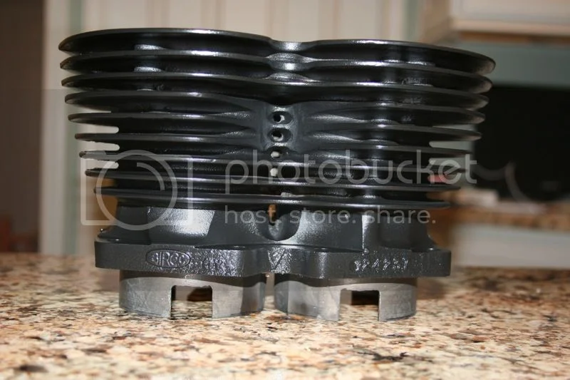 Black barrels - Siver barrels