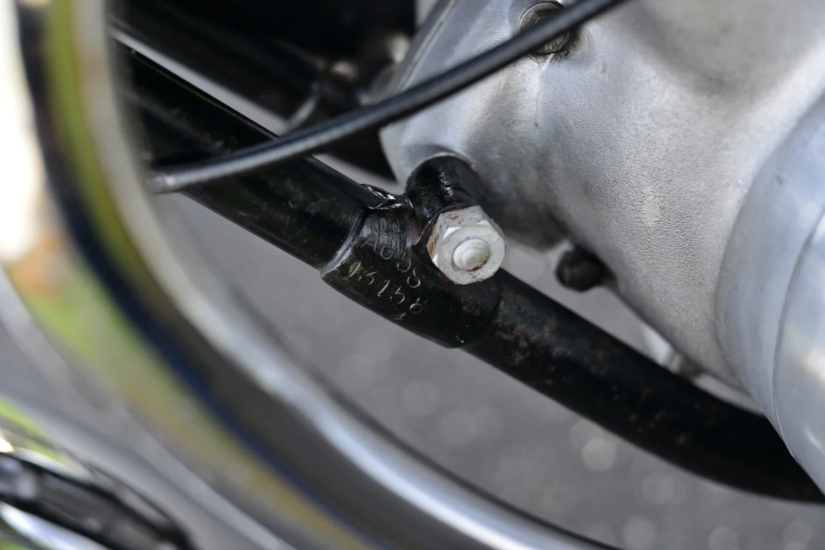 ??? - 66 spitfire with Borani rims - build date