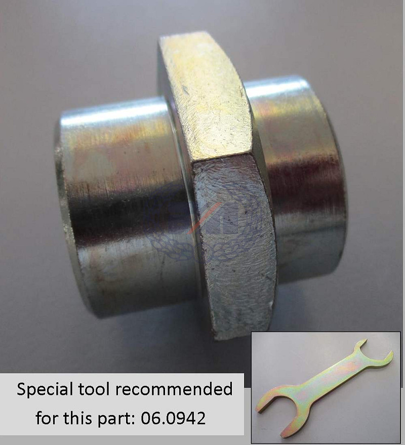 steering stem nut orientation on a pre 71 commando. which way up