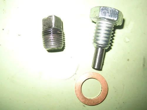 Oil Tank Banjo Bolt leaking