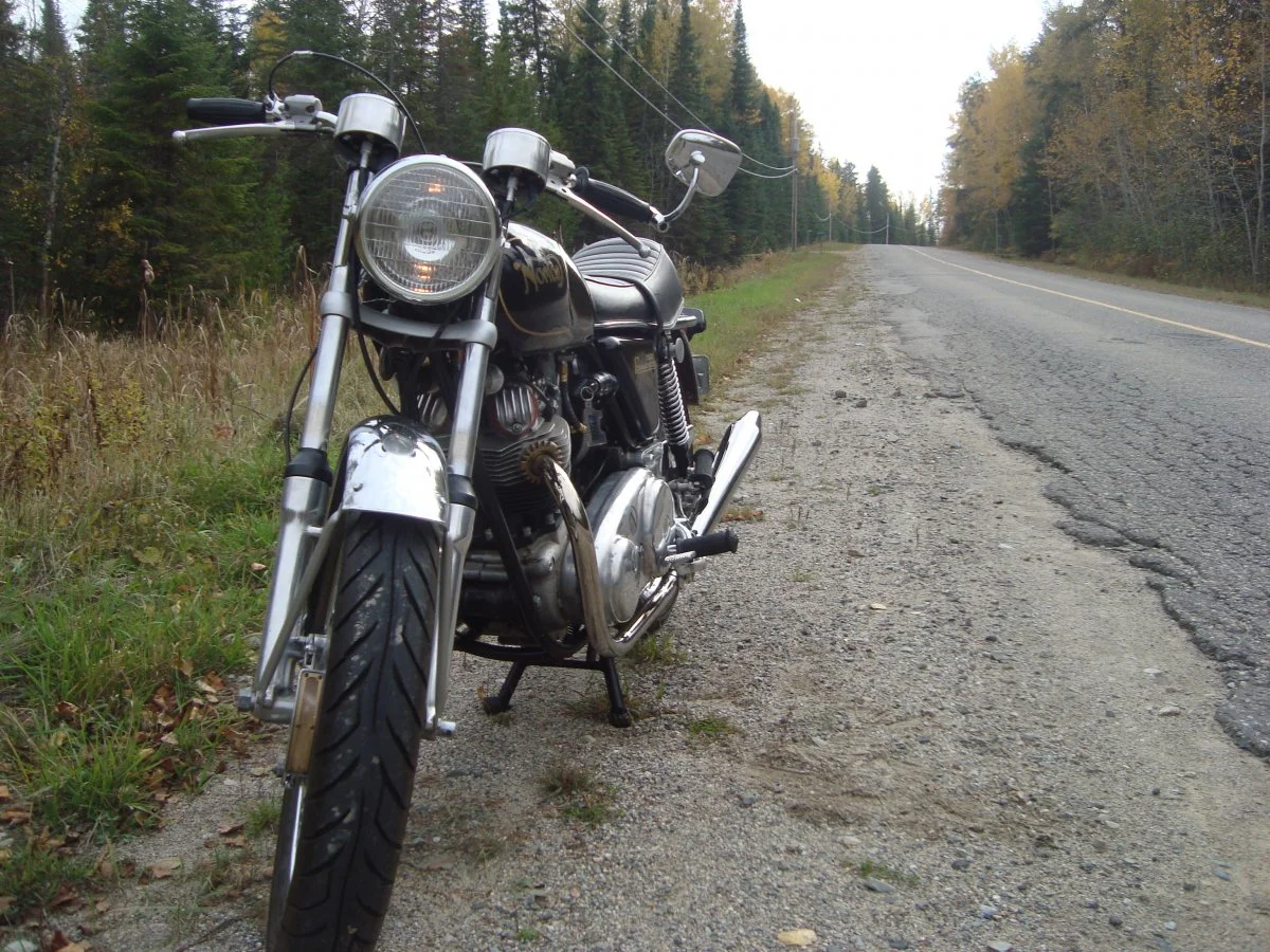 Pictures of your Norton Commandos