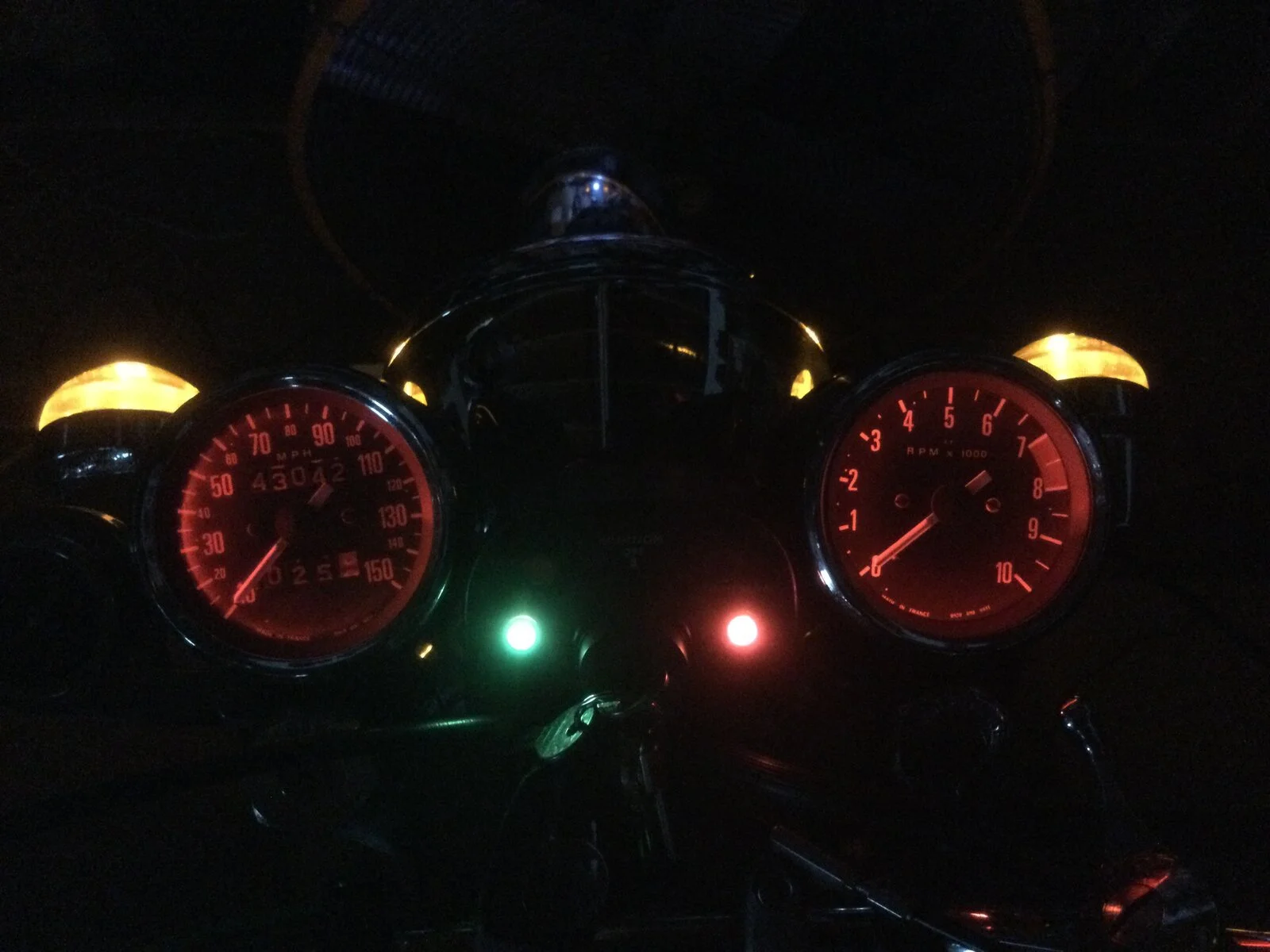 speedo and tac led bulbs