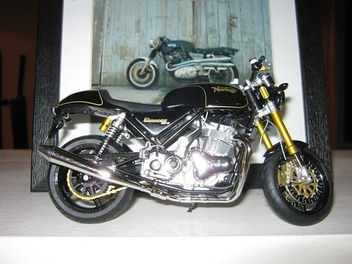 Took delivery of my 961SE today