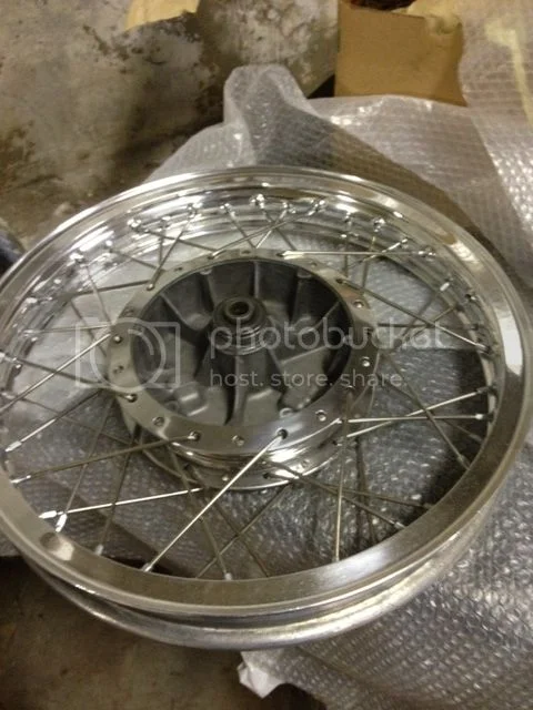 Commando from Italy - presentation