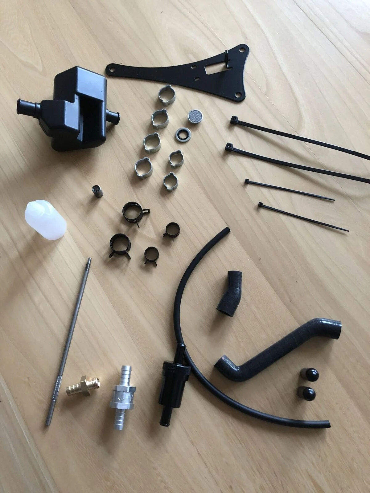 NEWSFLASH -  961 OIL IN AIRBOX FIX