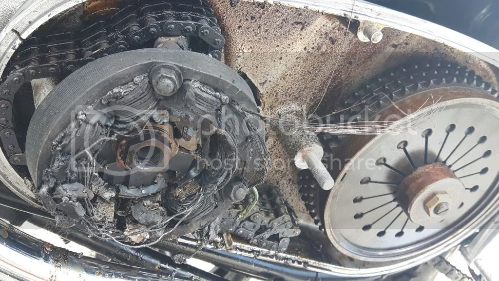 Crankshaft play end and maximum tolerance Access Norton