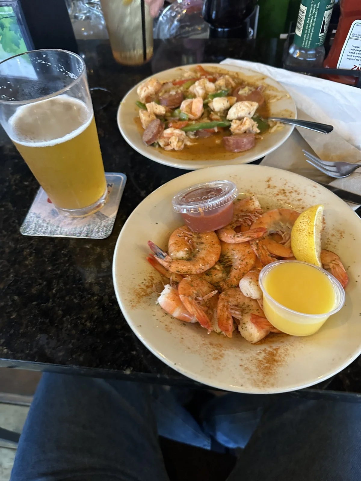 A round of drinks😎