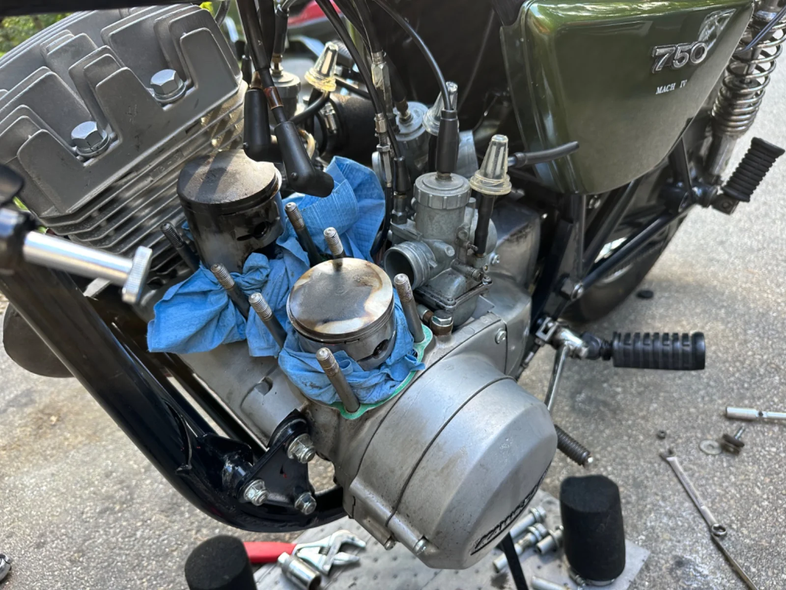 I am an addict. There, I said it. H2