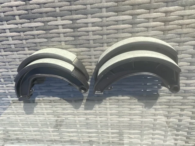 Riveted shoes vs bonded, and vent blanking plates