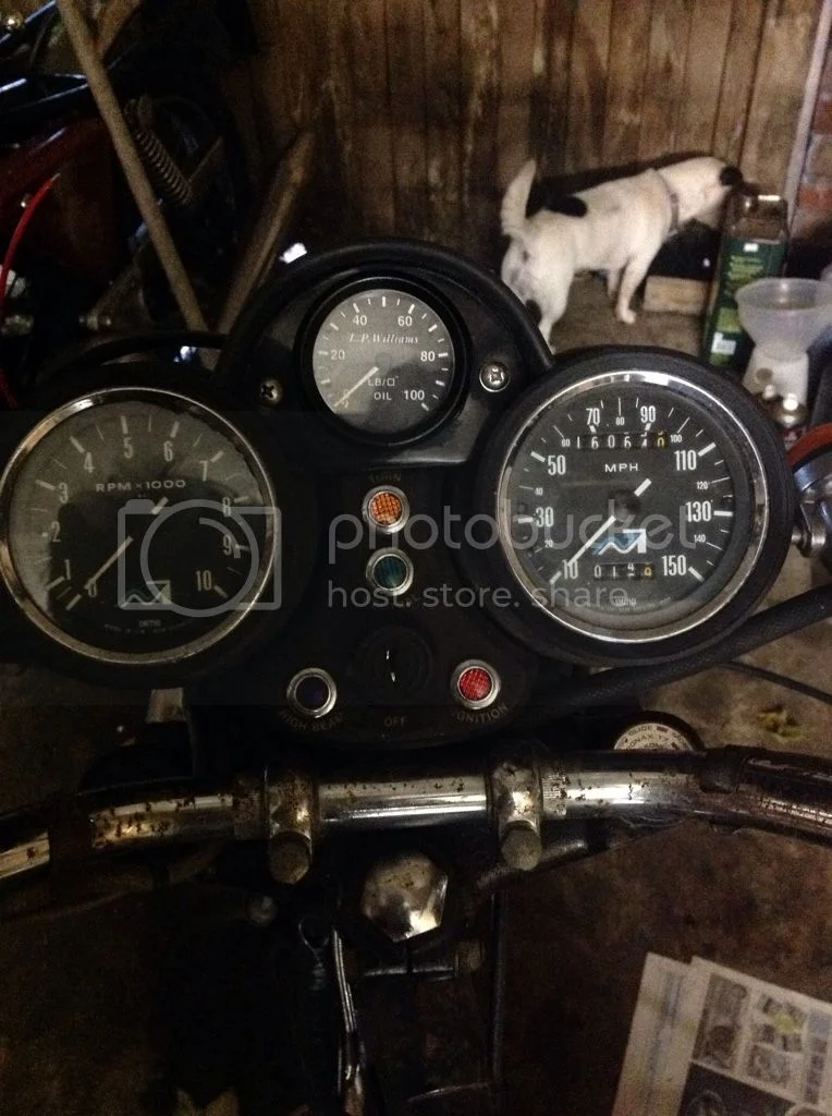 Oil tank full of grit.................T160