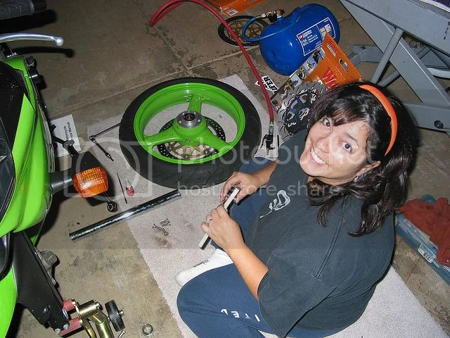 1971 Single sided swingarm fastback (2011)